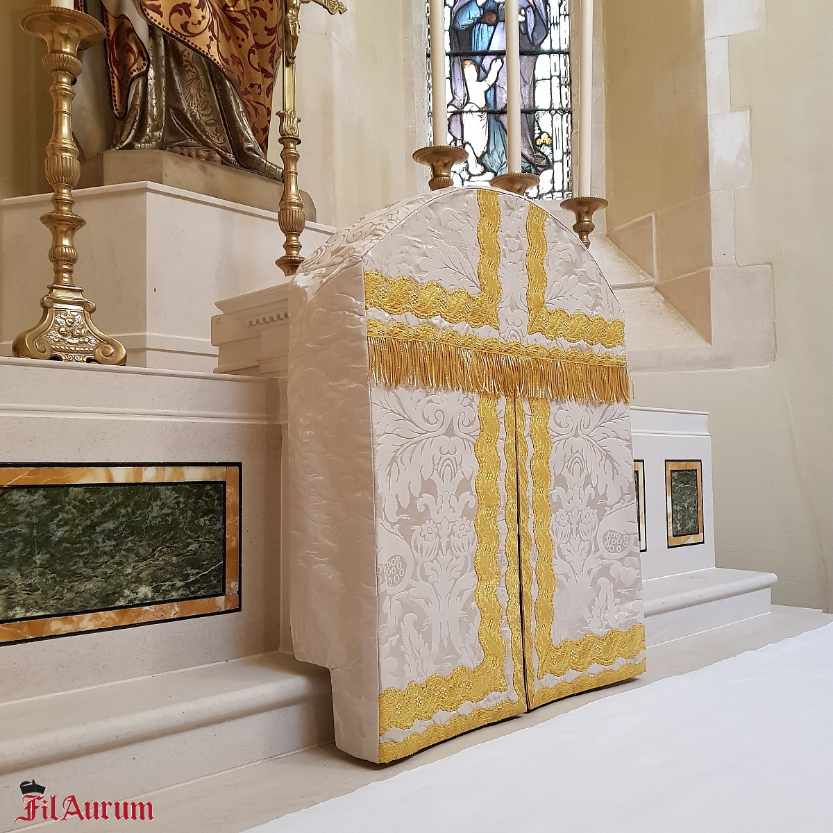 Veiling the Female Tabernacle: The Feminist Undertones to Catholic