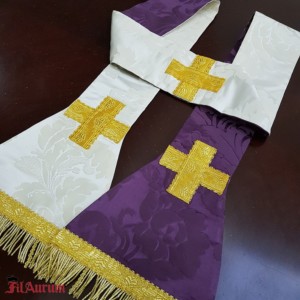 Reversible stole
